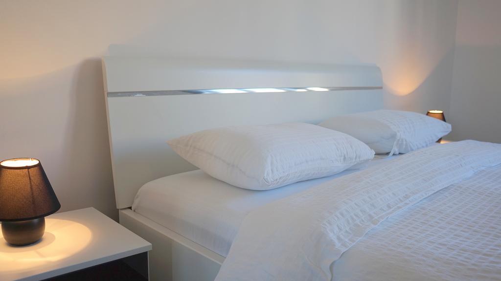 Filinhome Stefanovica Suite 9 Novi Sad Exteriör bild